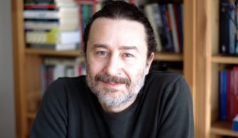 Afşin Kum